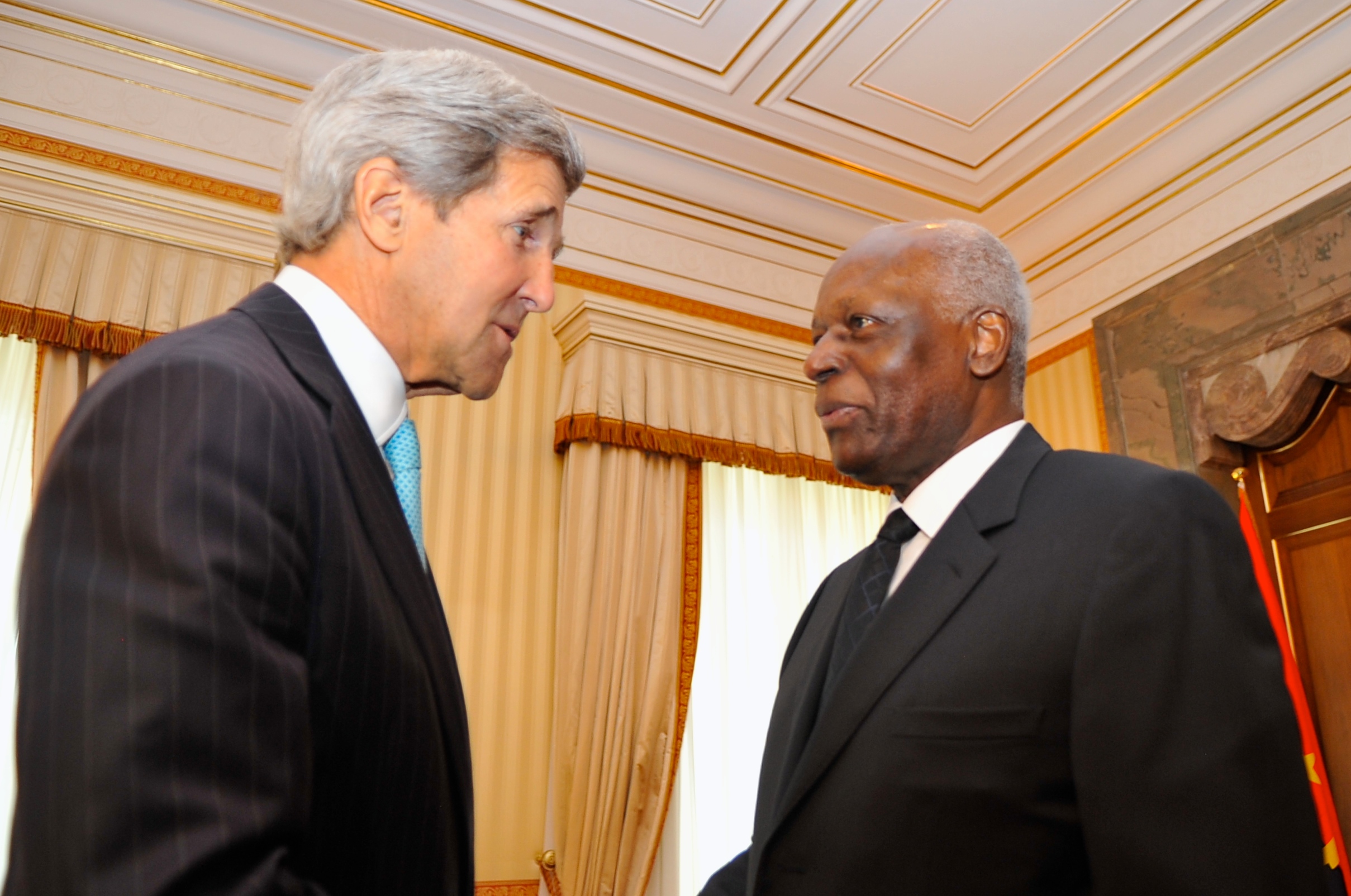 Having held power since 1979, Angolan President José Eduardo dos Santos (pictured here with former US Secretary of State John Kerry) bows out amid controversy