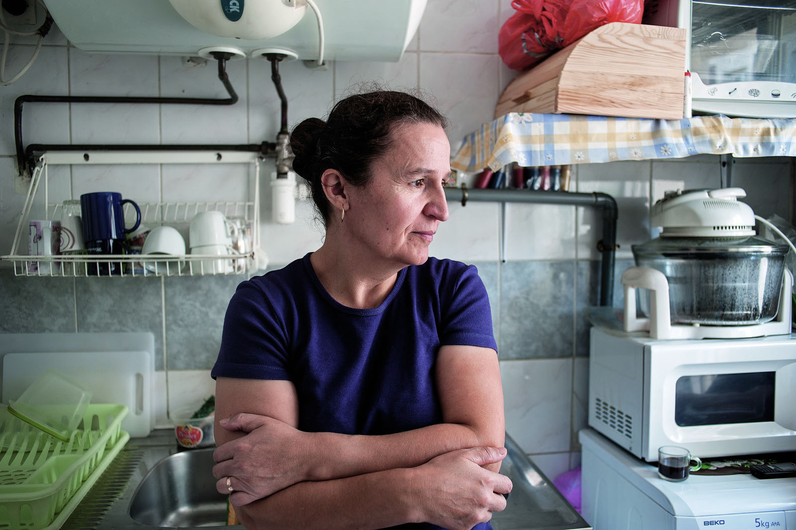 Lica has been working cleaning houses in Paris for 15 years (photo Â© Petrut Calinescu)